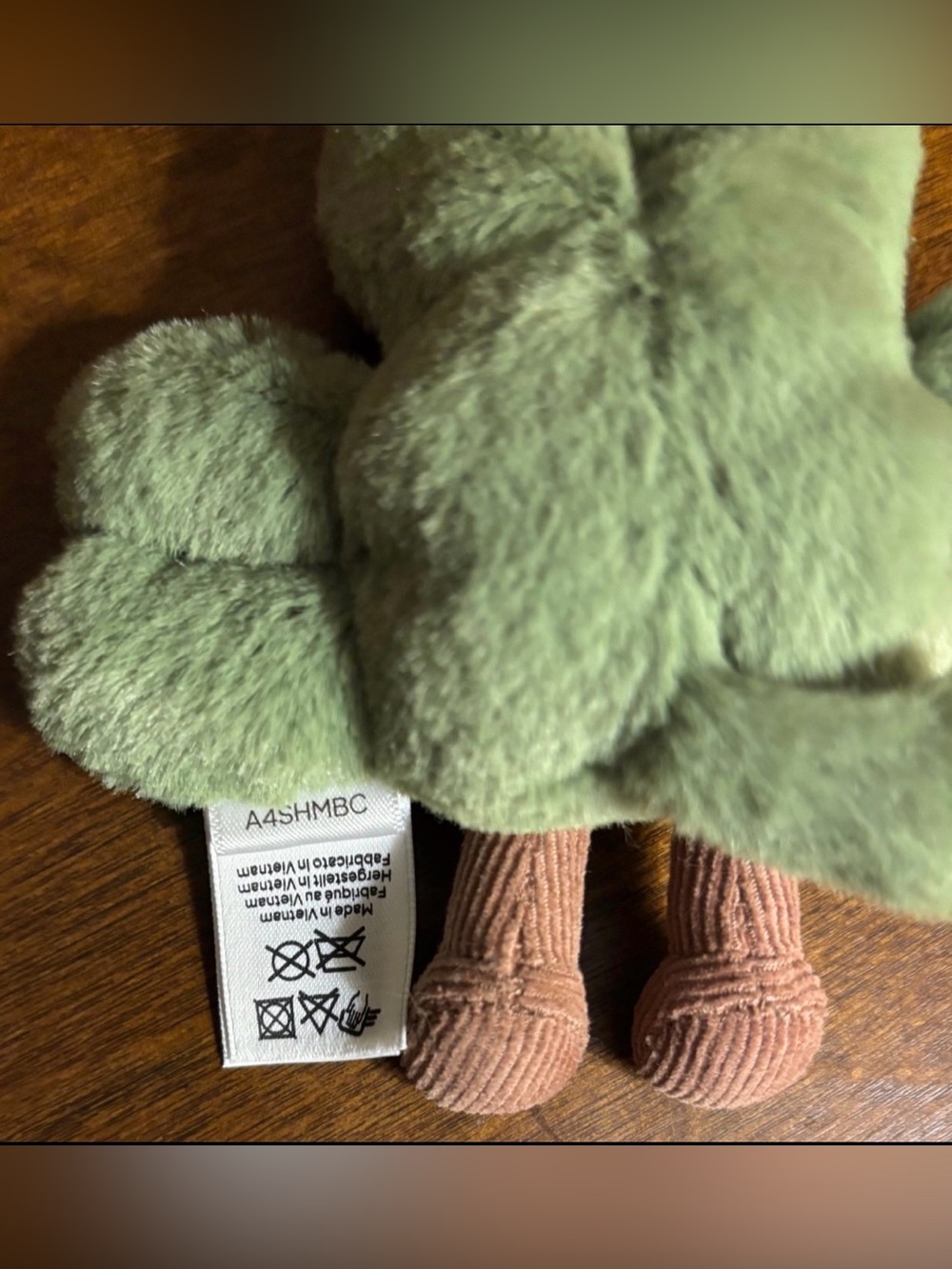 Jellycat Siofra Shamrock Bag Charm BNWT Authentic HTF - Picture 3 of 3